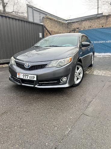 селика: Toyota Camry: 2014 г., 2.5 л, Автомат, Гибрид, Седан — 3