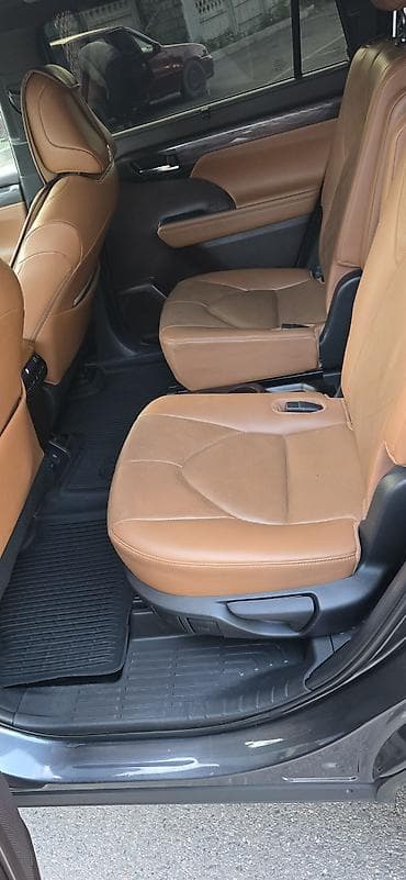 Транспорт: Toyota Highlander: 2020 г., 3.5 л, Автомат, Бензин, Кроссовер — 8