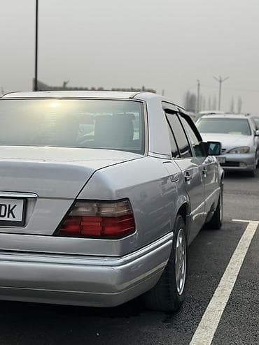 капот на мерседес 124 ешка: Mercedes-Benz W124: 1994 г., 2 л, Механика, Бензин, Седан — 1