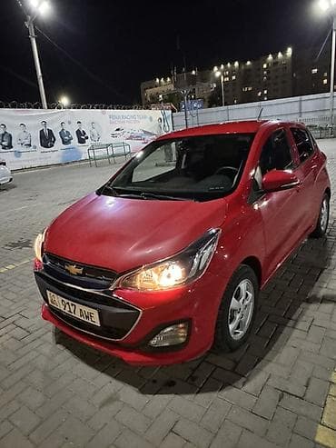 Продажа авто: Chevrolet Spark: 2019 г., 0.9 л, Автомат, Бензин, Хэтчбэк — 2