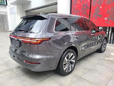 Lixiang One: 2021 г., 1.5 л, Автомат, Электромобиль, Кроссовер — 8