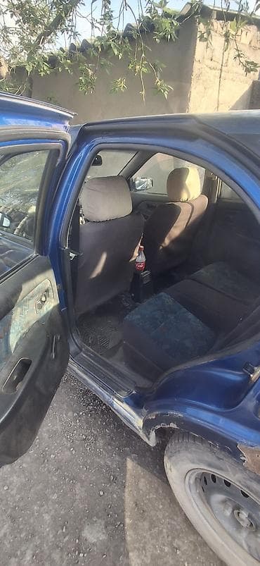 Nissan Almera: 1999 г., Механика, Седан — 1