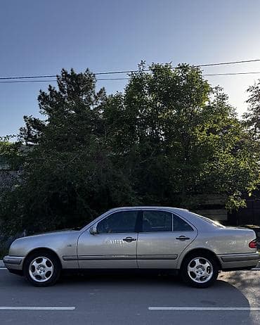 Продажа авто: Mercedes-Benz E-Class: 1998 г., 2.4 л, Автомат, Бензин, Седан — 3