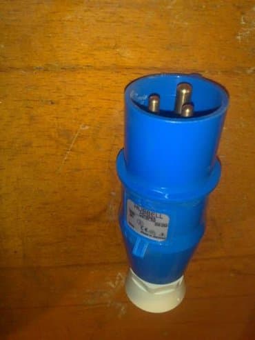 сушилка для вещи: Штекера, шнуры питания — 2