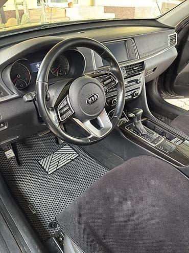 6d mark 2: Kia K5: 2018 г., 2 л, Бензин, Седан — 6
