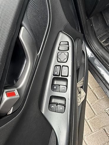 sprinter 4 4: Hyundai Kona: 2019 г., 1.6 л, Робот, Бензин, Кроссовер — 7