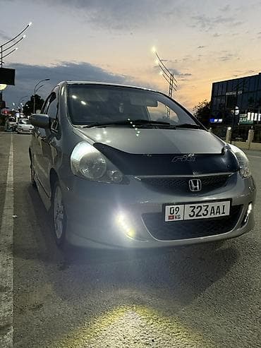 решетка акорд: Honda Fit: 2005 г., 1.5 л, Автомат, Бензин, Хэтчбэк — 3