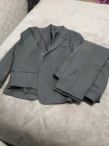 Личные вещи: Мужской комплект одежды и обуви (набор)б/у, размер 44- 46, обувь 39 — 4