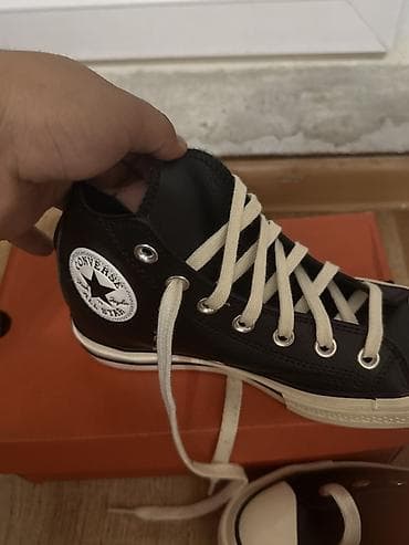Кроссовкалар, 37, Converse, Жаңы, түсү - Кара lalafo.kg да Кроссовкалар, 37, Converse, Жаңы, түсү - Кара