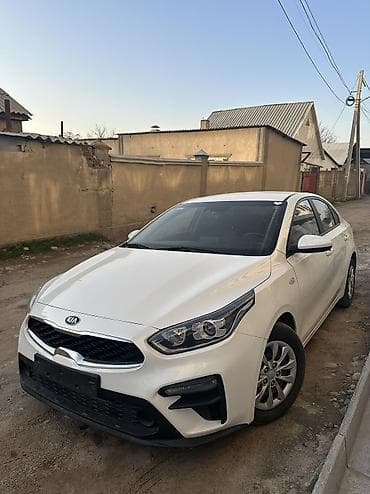 Kia K3: 2020 г., 1.6 л, Вариатор, Бензин, Седан
