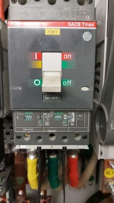 электрический шкаф: Электрический щит, Металлические, Трехфазные — 25