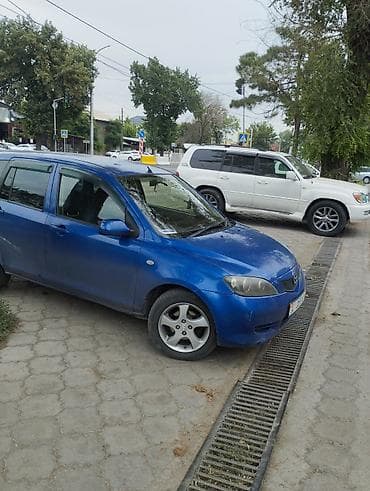 Продажа авто: Mazda Demio: 2002 г., 1.5 л, Автомат, Бензин, Хэтчбэк — 3