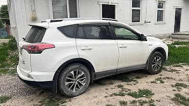 Унаа: Toyota RAV4: 2018 г., 2.5 л, Вариатор, Гибрид, Кроссовер — 2