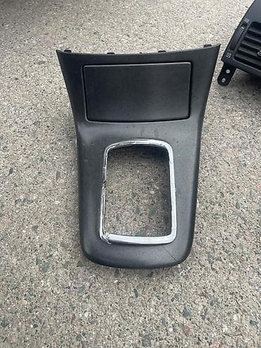 дополнительный свет: Центральная консоль Toyota Оригинал — 2