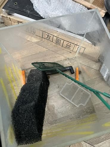 Аквариумный комплект для небольшого домашнего акваса. Состав: -