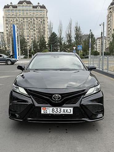 лобовое камри: Toyota Camry: 2023 г., 2.5 л, Автомат, Бензин, Седан — 1