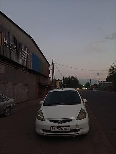 можно сделать: Honda Fit: 2002 г., 1.3 л, Автомат, Бензин, Хэтчбэк — 1