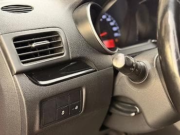 mini cuper: Kia Morning: 2015 г., 1 л, Автомат, Бензин, Хэтчбэк — 10