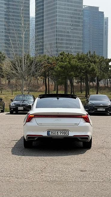 Транспорт: Kia K8: 2021 г., 1.6 л, Автомат, Гибрид, Седан — 4