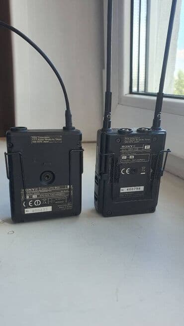 купить диктофон: Комплект микрофонов Sony URX-P03 1. приемник 2 — 3