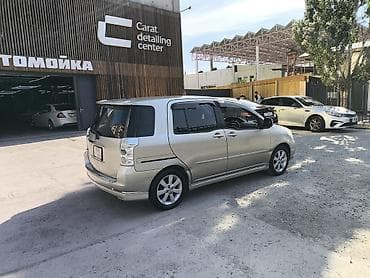 чехии: Toyota Raum: 2003 г., 1.5 л, Автомат, Бензин, Минивэн — 4