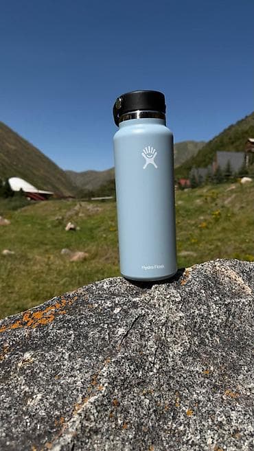 термобутылка: Термобутылка Hydro Flask с крышкой-переноской - Объем: ориентировочно — 2
