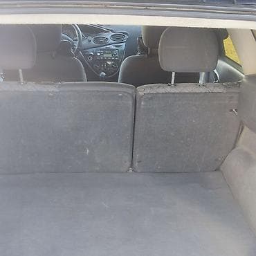 Ford Focus: 2001 г., 1.6 л, Механика, Бензин, Универсал