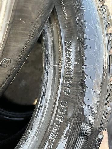 Шины: Шины 225 / 50 / R 17, Зима, Б/у, Комплект, Легковые — 4