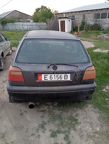 Volkswagen: Volkswagen Golf: 1992 г., 1.8 л, Кол менен иштөөчү, Бензин, Хетчбек — 3
