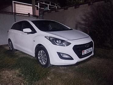 Hyundai i30: 2016 г., 1.6 л, Кол менен иштөөчү, Бензин, Универсал — 3