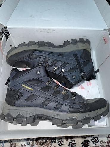 coros pace: Треккинговые ботинки CONCORDE
 Освобождаю хлам — 1