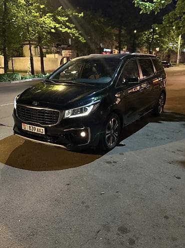корейские минивэны: Kia Carnival: 2019 г., 2.2 л, Автомат, Дизель, Минивэн — 3