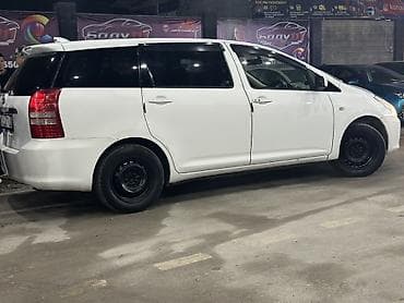 Toyota WISH: 2003 г., Автомат, Бензин, Минивэн