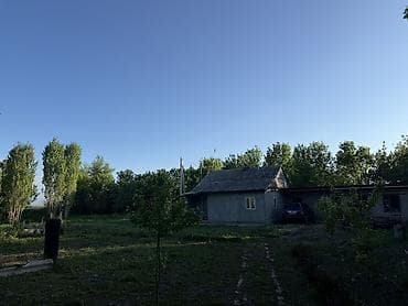 уста каракол: Продаю дом участок 47соток. Отлично подойдет для скотоводства,под — 6