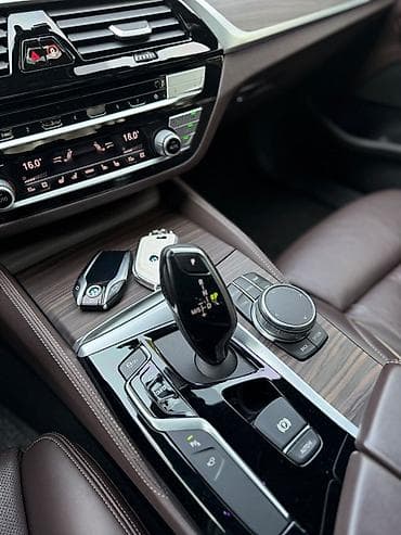 bmw samurai: BMW 5 series: 2020 г., Седан — 10