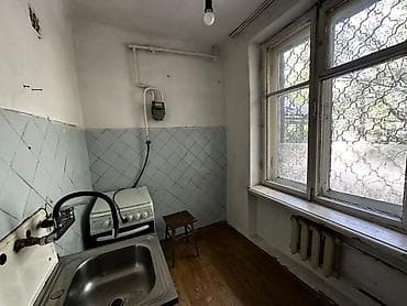 мкр джал: 30 м², Без мебели — 3