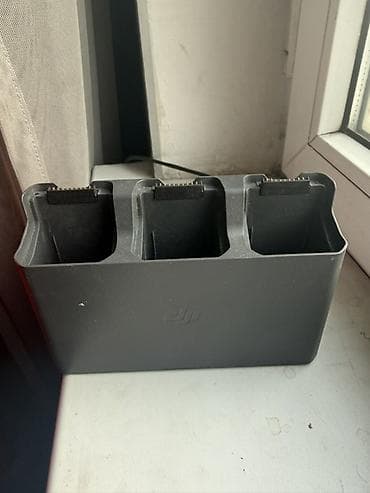 Зарядный хаб и комплект фильтров DJI 1) Зарядный хаб DJI Air 3/3s на at lalafo.kg Зарядный хаб и комплект фильтров DJI 1) Зарядный хаб DJI Air 3/3s на