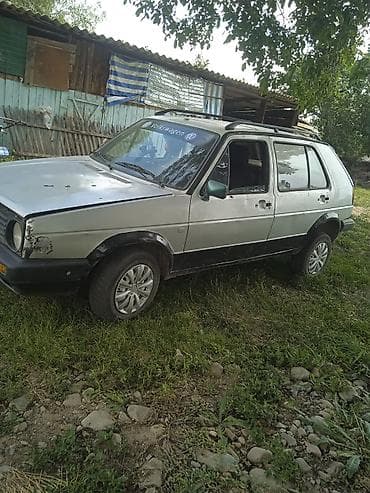 Транспорт: Volkswagen Golf: 1987 г., Бензин, Хэтчбэк — 6