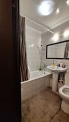 сдаётся квартира новопокровка: 1 комната, 33 м², 104 серия, 1 этаж, Дизайнерский ремонт — 8