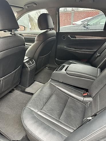 Транспорт: Hyundai Grandeur: 2018 г., 2.4 л, Автомат, Гибрид, Седан — 10