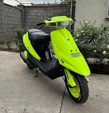 Мототехника: Тип скутера Suzuki, 100 куб. см, Бензин, Б/у — 1