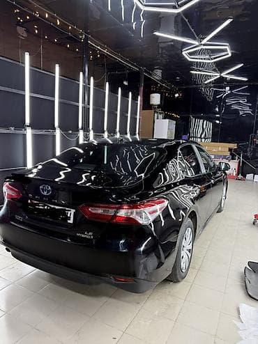 бампера на гольф 2: Toyota Camry: 2020 г., 2.5 л, Автомат, Гибрид, Седан — 4