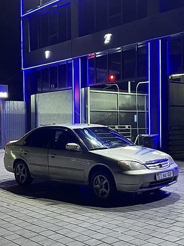 Продажа авто: Honda Civic: 2002 г., 1.5 л, Механика, Гибрид, Седан — 2