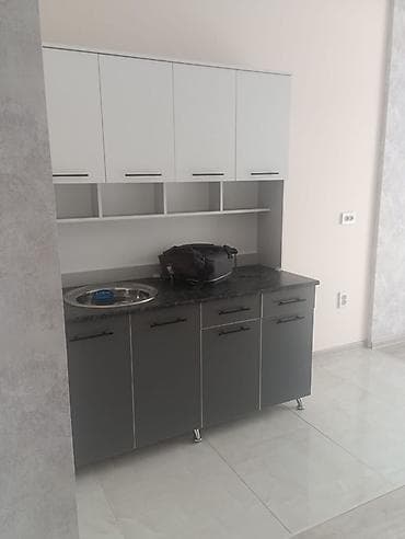 продаю 3 комнатную: 2 комнаты, 73 м², 1 этаж — 3