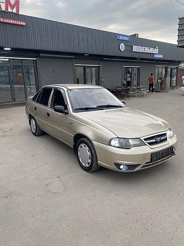 hundai solaris: Daewoo Nexia: 2012 г., 1.5 л, Механика, Бензин, Седан — 4