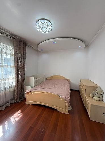 📍 ул. Абая 🔘9-комнатный 🔘Этажи 2 🔘337,5м² Продается дом по улице — 8