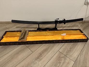 Катана (декоративная/подарочная) в подарочном наборе Состав набора: -