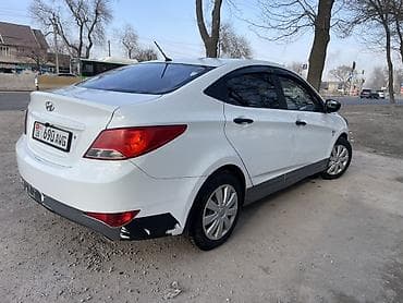 соната элф: Hyundai Solaris: 2015 г., 1.6 л, Механика, Бензин, Седан — 3