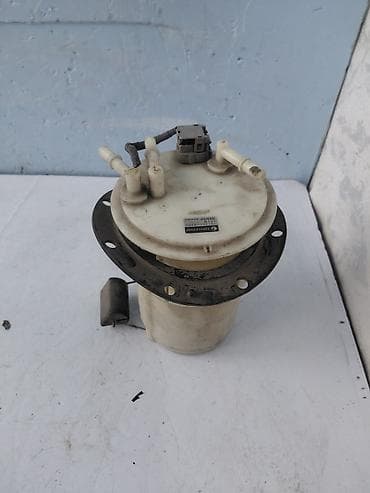 ej 20: Бензонасос Subaru 2005 г., Б/у, Оригинал, Япония — 1