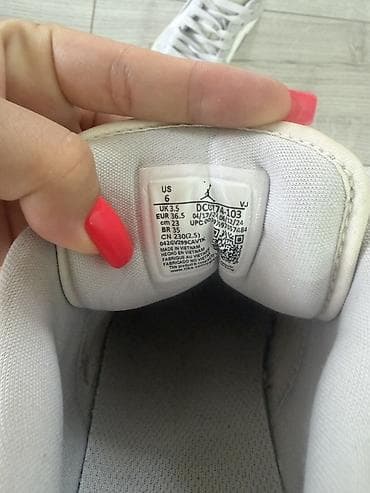 dunk low: Кеды Nike Air Jordan 1 Low (женские)
Размер 36.5 (23 см) 
Б/у — 4
